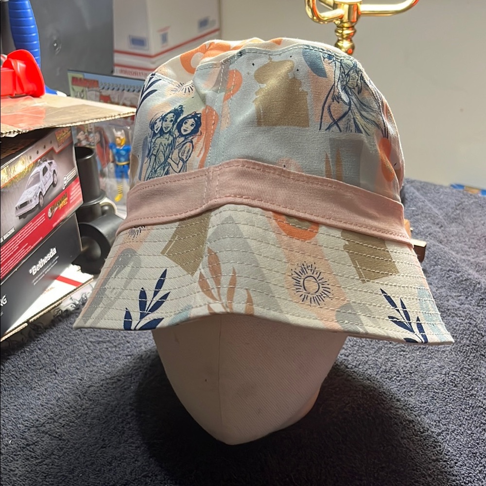 Disney Parks Rapunzel Tiana Snow White Princess Bucket Sun Hat Adult Size